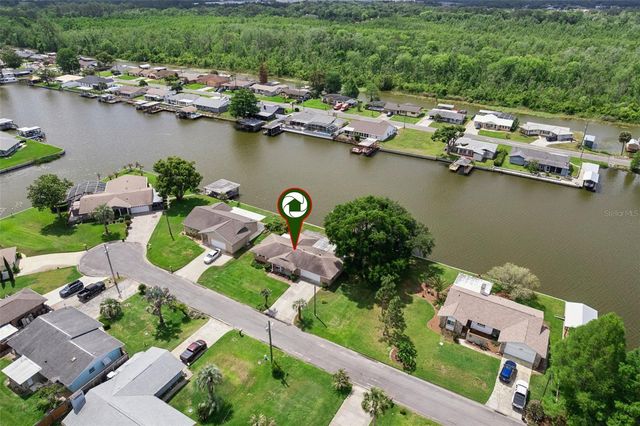 26632 W COVE DRIVE, Tavares, FL 32778