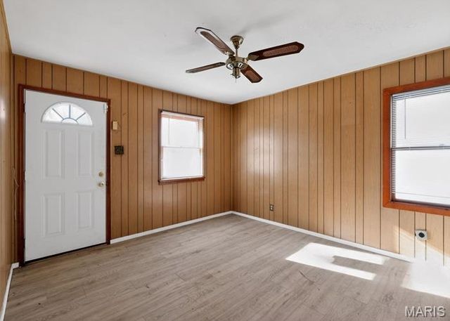 321 Caithness Road, St Louis, MO 63137