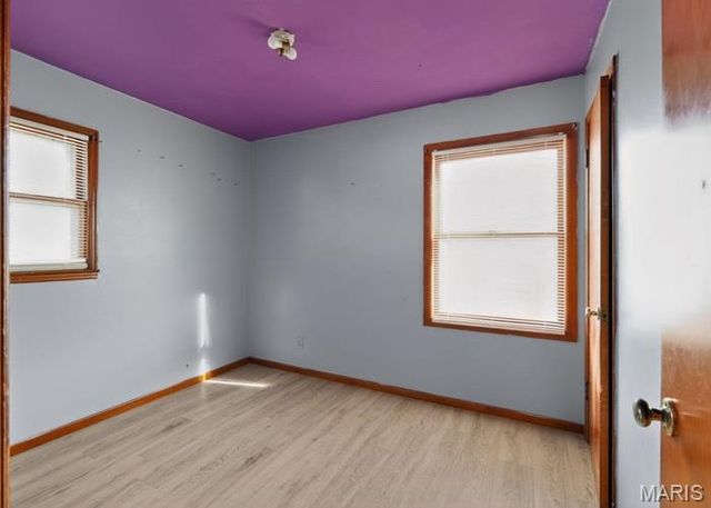 321 Caithness Road, St Louis, MO 63137