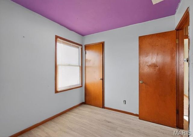 321 Caithness Road, St Louis, MO 63137