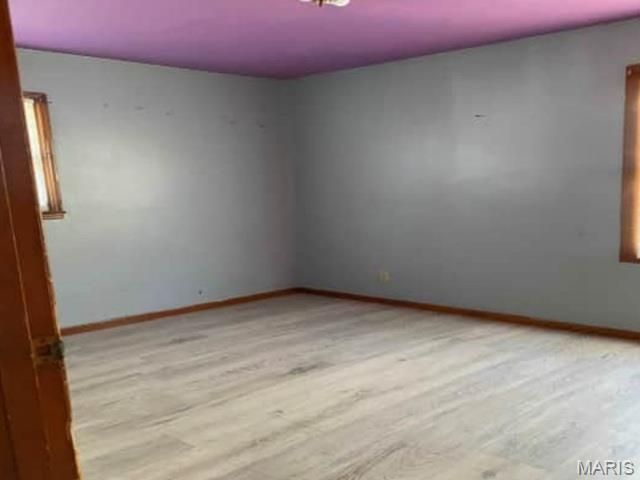 321 Caithness Road, St Louis, MO 63137