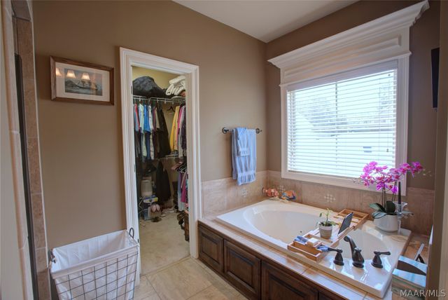 491 SOUTHERN HILLS Drive, Wetumpka, AL 36093