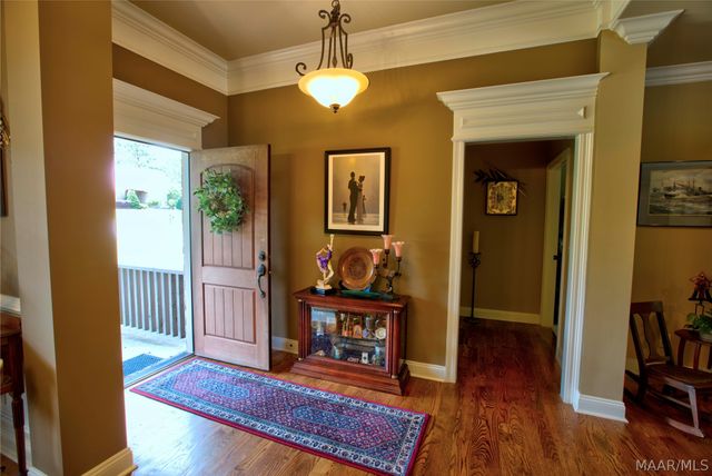 491 SOUTHERN HILLS Drive, Wetumpka, AL 36093