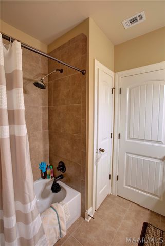 491 SOUTHERN HILLS Drive, Wetumpka, AL 36093