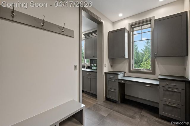 3824 Poppleton Court, Troy, MI 48084