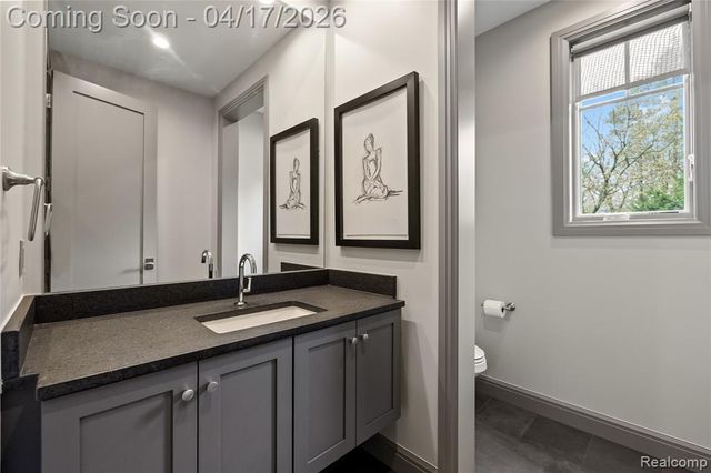 3824 Poppleton Court, Troy, MI 48084
