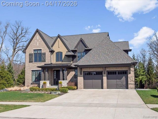 3824 Poppleton Court, Troy, MI 48084