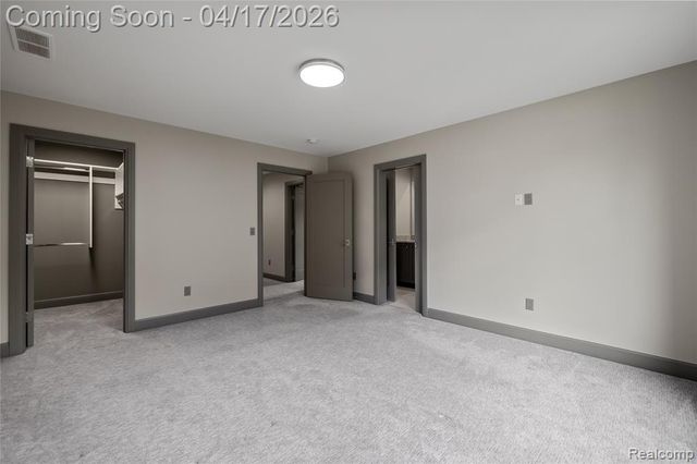 3824 Poppleton Court, Troy, MI 48084