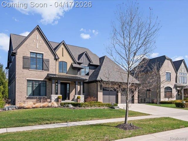 3824 Poppleton Court, Troy, MI 48084