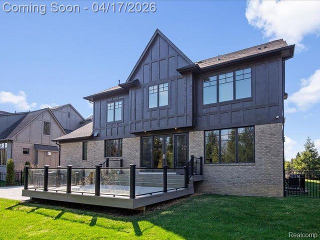 3824 Poppleton Court, Troy, MI 48084