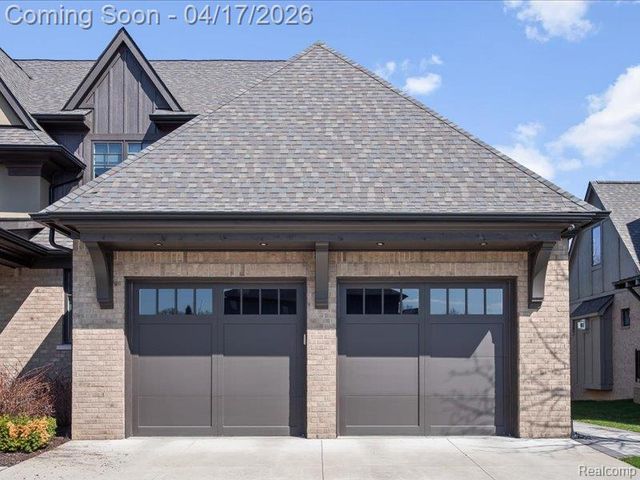 3824 Poppleton Court, Troy, MI 48084