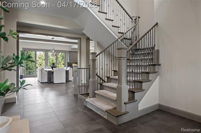 3824 Poppleton Court, Troy, MI 48084