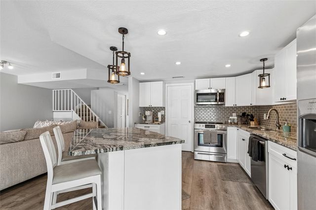 7324 STONE HAVEN COURT N, Pinellas Park, FL 33781
