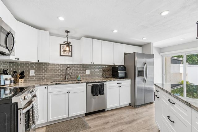 7324 STONE HAVEN COURT N, Pinellas Park, FL 33781