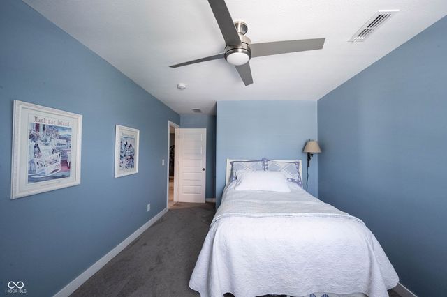 4860 W Safford Drive, New Palestine, IN 46163
