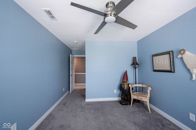4860 W Safford Drive, New Palestine, IN 46163