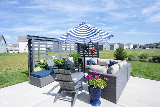 4860 W Safford Drive, New Palestine, IN 46163