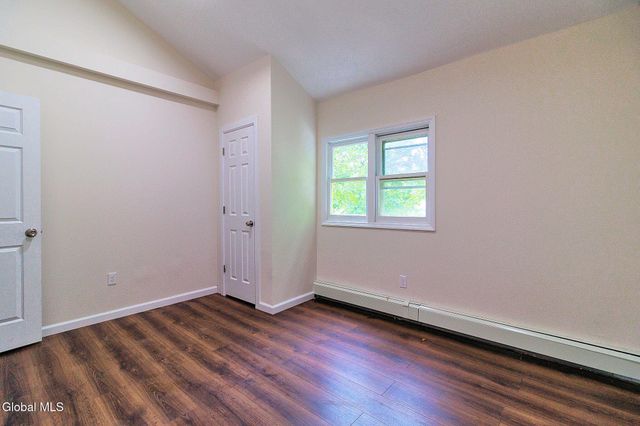 33 110th Street, Troy, NY 12182