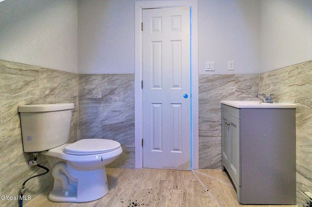 33 110th Street, Troy, NY 12182