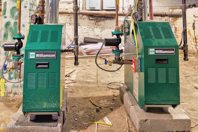 33 110th Street, Troy, NY 12182