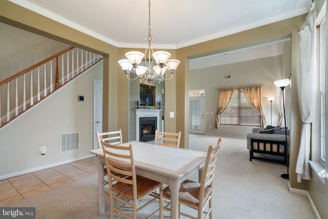 9405 PRIMROSE LN, Manassas Park, VA 20111
