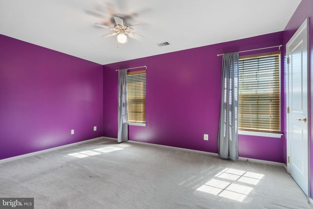 9405 PRIMROSE LN, Manassas Park, VA 20111