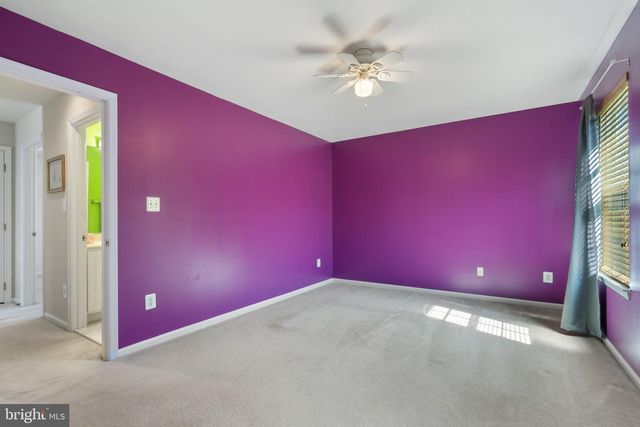 9405 PRIMROSE LN, Manassas Park, VA 20111