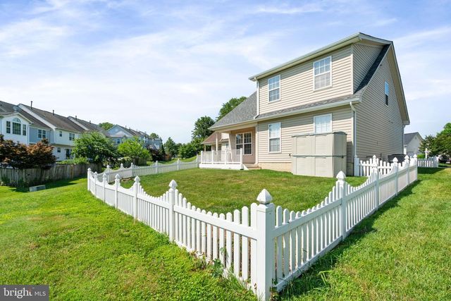 9405 PRIMROSE LN, Manassas Park, VA 20111