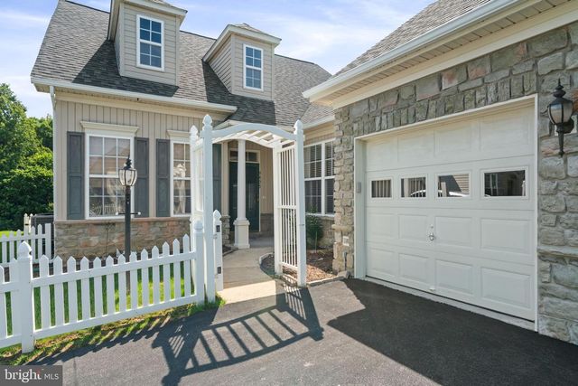 9405 PRIMROSE LN, Manassas Park, VA 20111