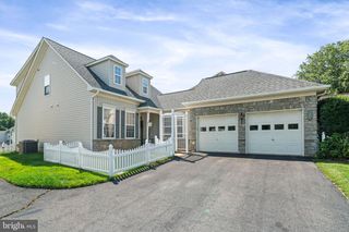 9405 PRIMROSE LN, Manassas Park, VA 20111