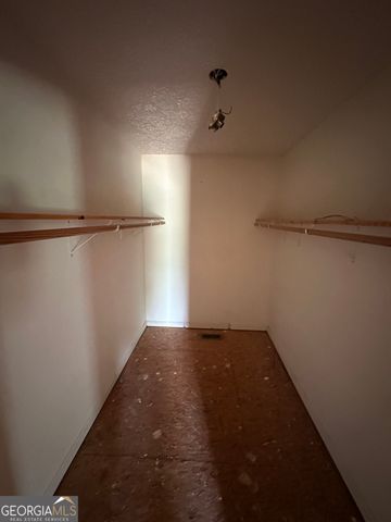 3891 Hogansville Road, Lagrange, GA 30241