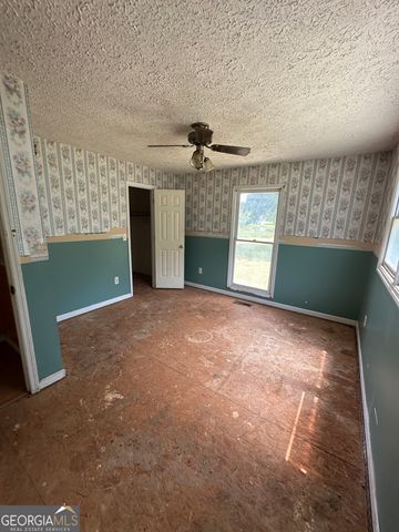 3891 Hogansville Road, Lagrange, GA 30241
