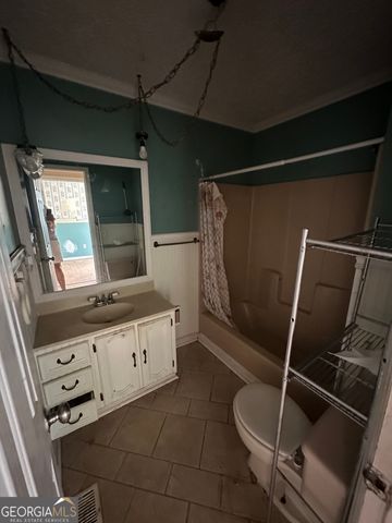 3891 Hogansville Road, Lagrange, GA 30241