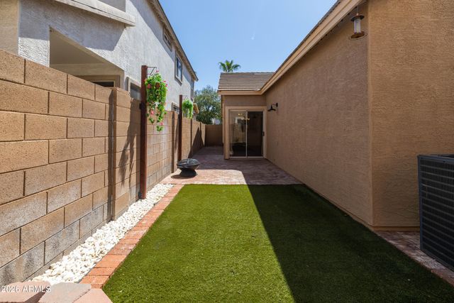 2242 S BARRINGTON --, Mesa, AZ 85209