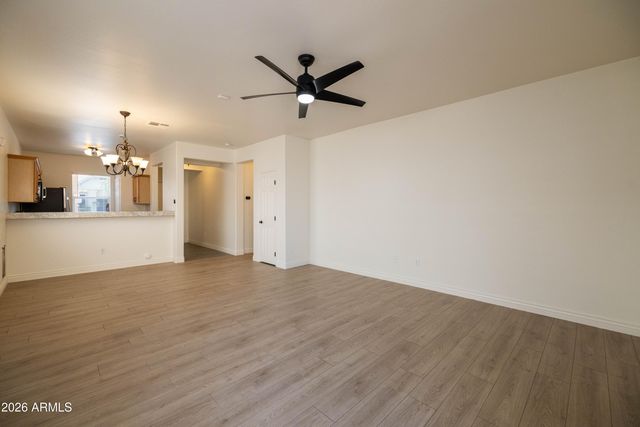 2242 S BARRINGTON --, Mesa, AZ 85209