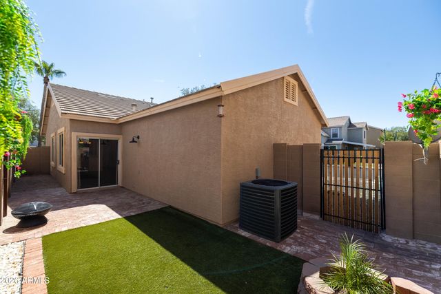 2242 S BARRINGTON --, Mesa, AZ 85209