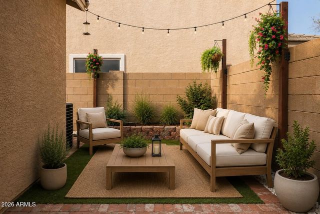 2242 S BARRINGTON --, Mesa, AZ 85209