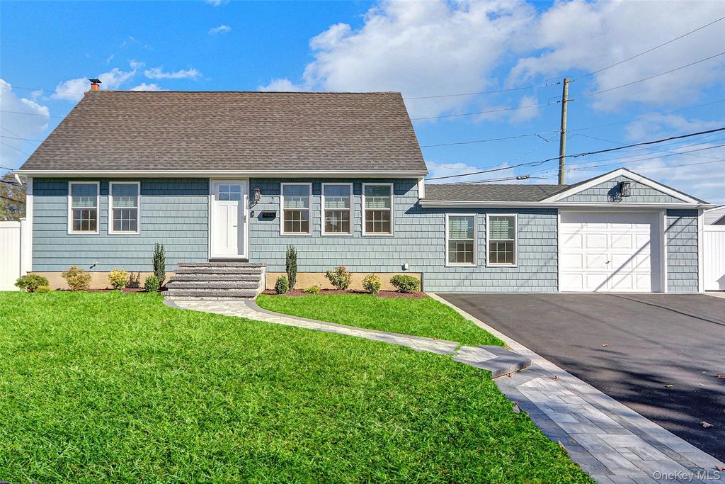 2 Rose Drive, Massapequa, NY 11758
