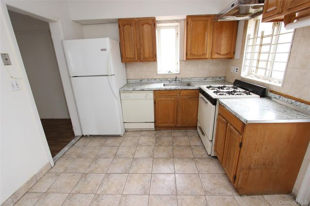 7510 173rd Street, Fresh Meadows, NY 11366