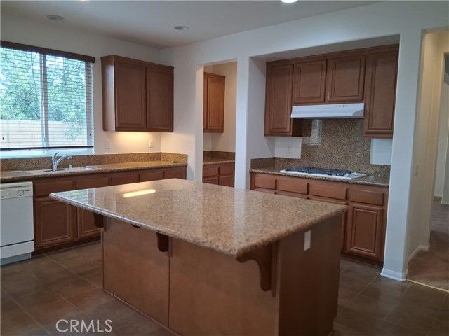 29192 Jamesonite, Menifee, CA 92584