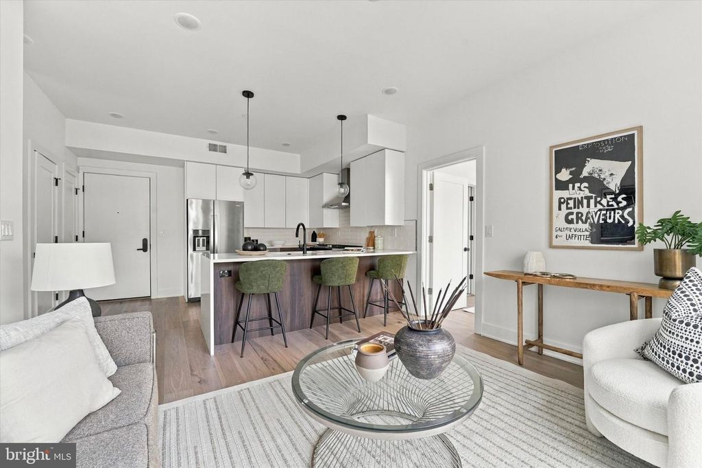 1723 FRANCIS ST #2C, PHILADELPHIA, PA 19130 — exterior