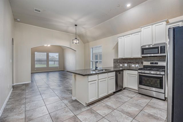 218 San Marcos Drive, Baytown, TX 77523