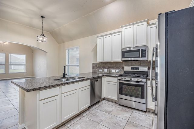 218 San Marcos Drive, Baytown, TX 77523