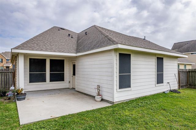 218 San Marcos Drive, Baytown, TX 77523