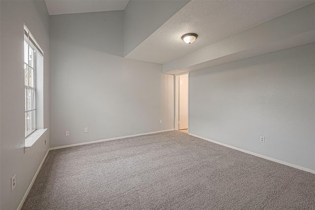 9809 Richmond Avenue C8, Houston, TX 77042