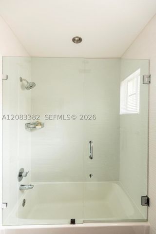 3652 Falcon Ridge Cir 0, Weston, FL 33331