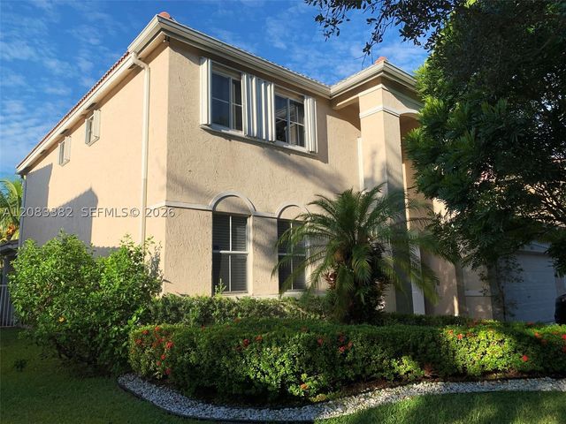 3652 Falcon Ridge Cir 0, Weston, FL 33331