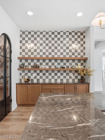 11321 Golden Chestnut Place, Las Vegas, NV 89135