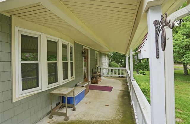 233 Victory Highway, West Greenwich, RI 02817