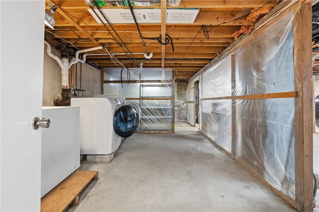 233 Victory Highway, West Greenwich, RI 02817